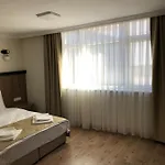 La Pera Отель 3*