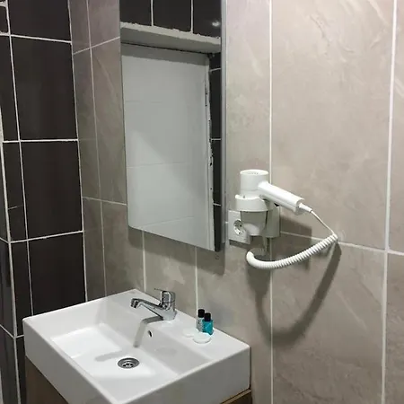 La Pera Szálloda 3*