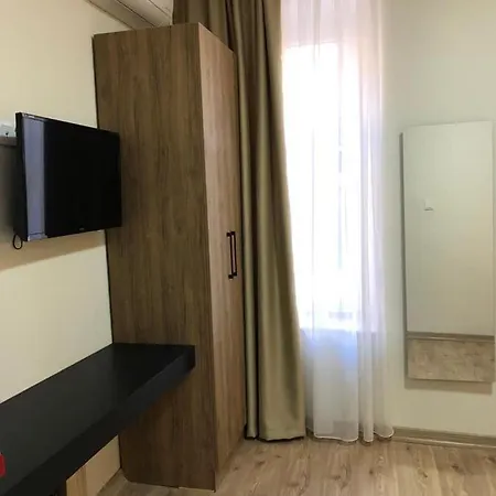 ホテル La Pera 3*